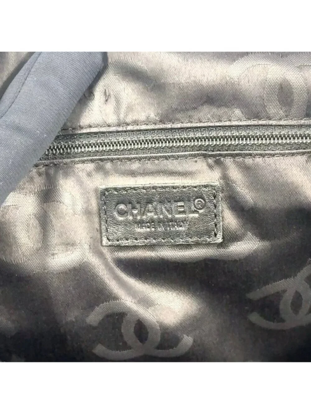 Chanel Wild Stitch Calfskin Black Handbag Gold
